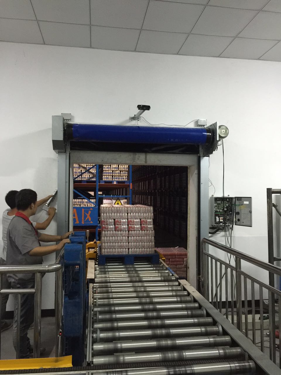 DYNACO洁净室高速门